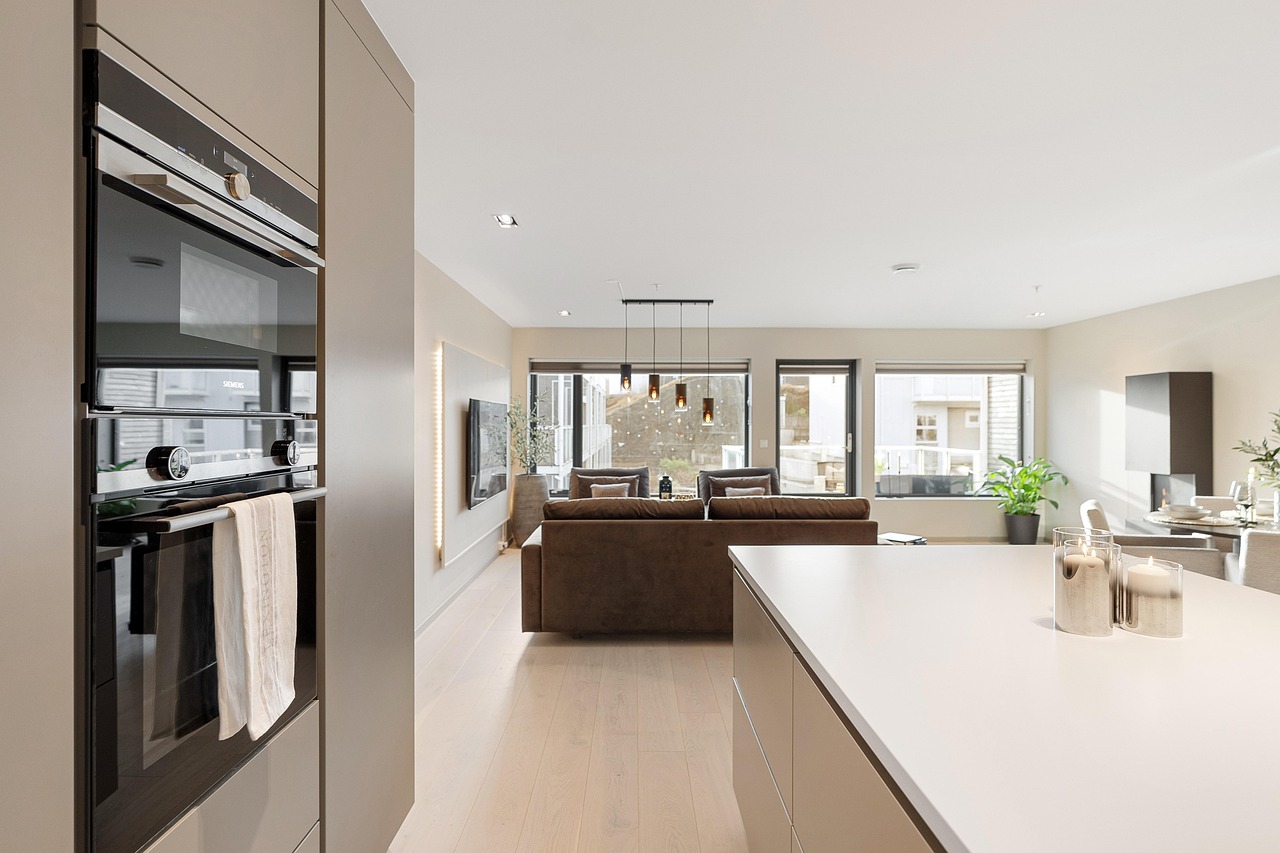 Hurricane-Resistant Window Certification: A Practical Guide